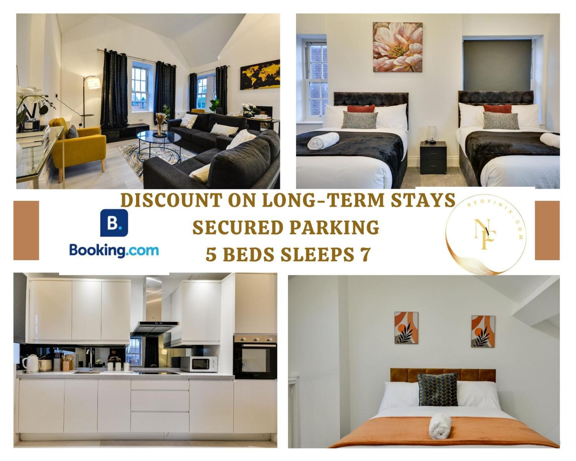 Spacious Three Bedroom Sleeps 7 Secured Free Parking *